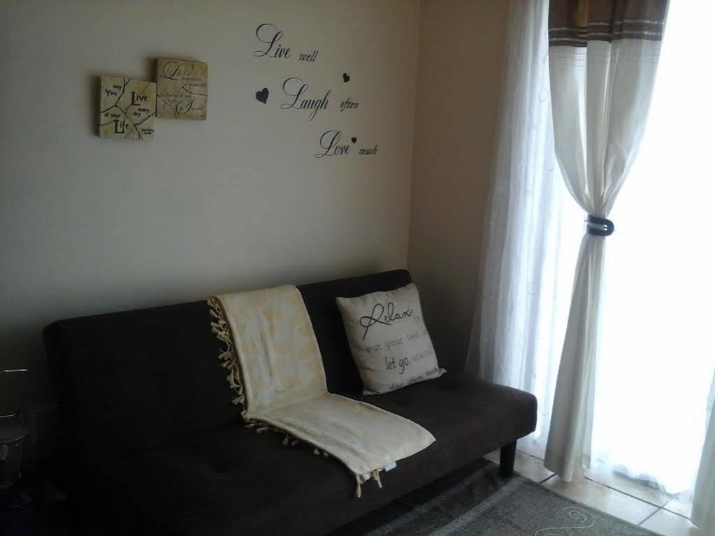 Croeso Guest House Langebaan Dış mekan fotoğraf