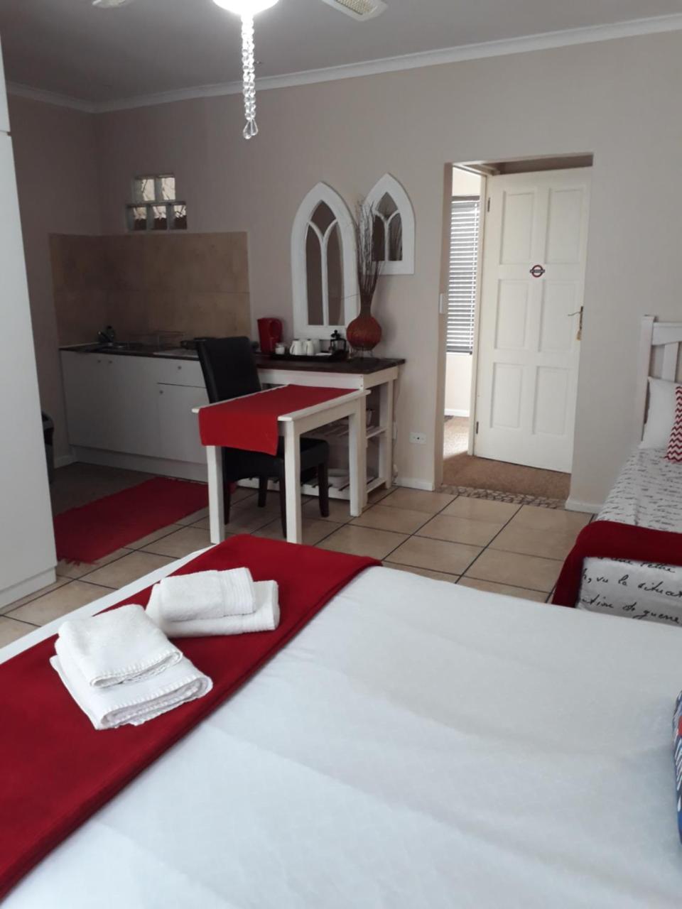 Croeso Guest House Langebaan Dış mekan fotoğraf